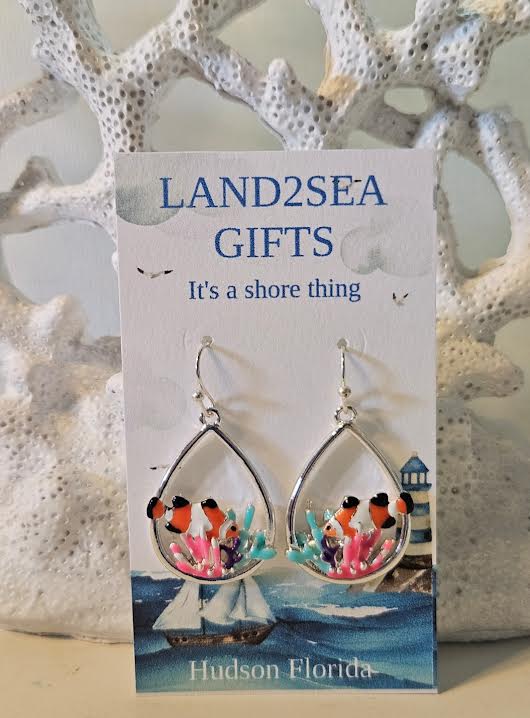 Clown fish & Coral Earrings🐠🌴
