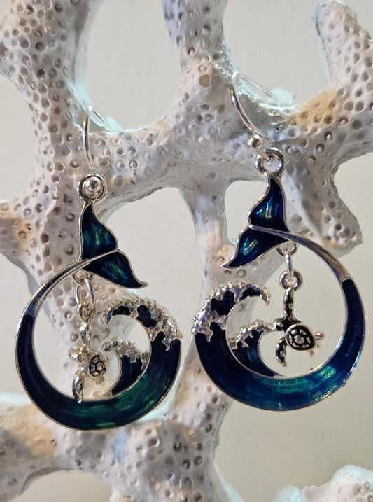 Ocean wave & Sea Turtle Earrings🌊🐢