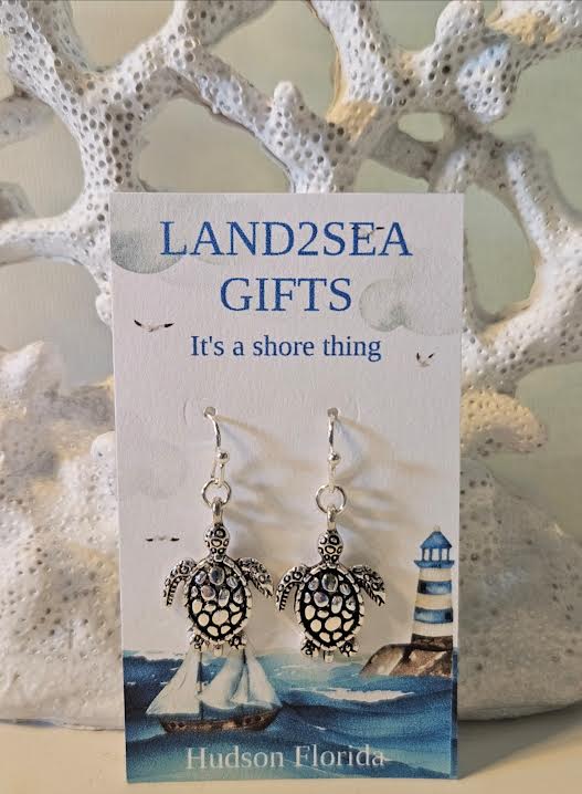 Turtle Earrings🐢⚓